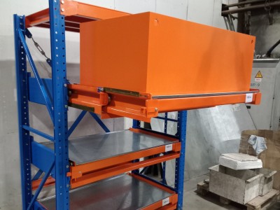 Стеллажи для металлических контейнеров и ящиков